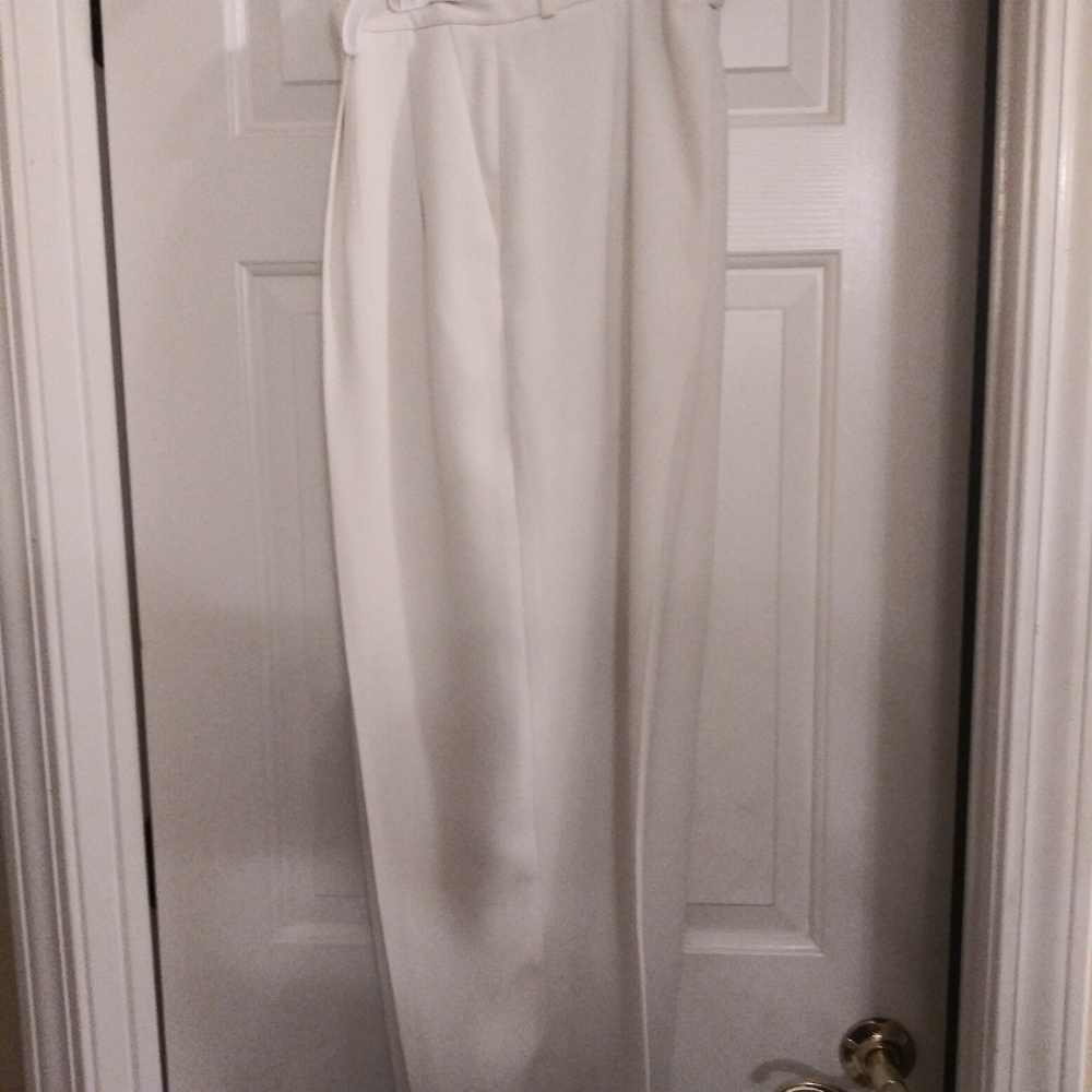 Pants - Picture 3 of 6